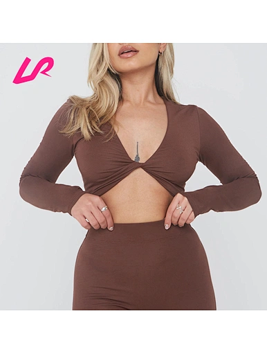 Upgrade your casual style with our twist crop top. Shop now for a range of sizes and colors to elevate your wardrobe with our twist crop top.